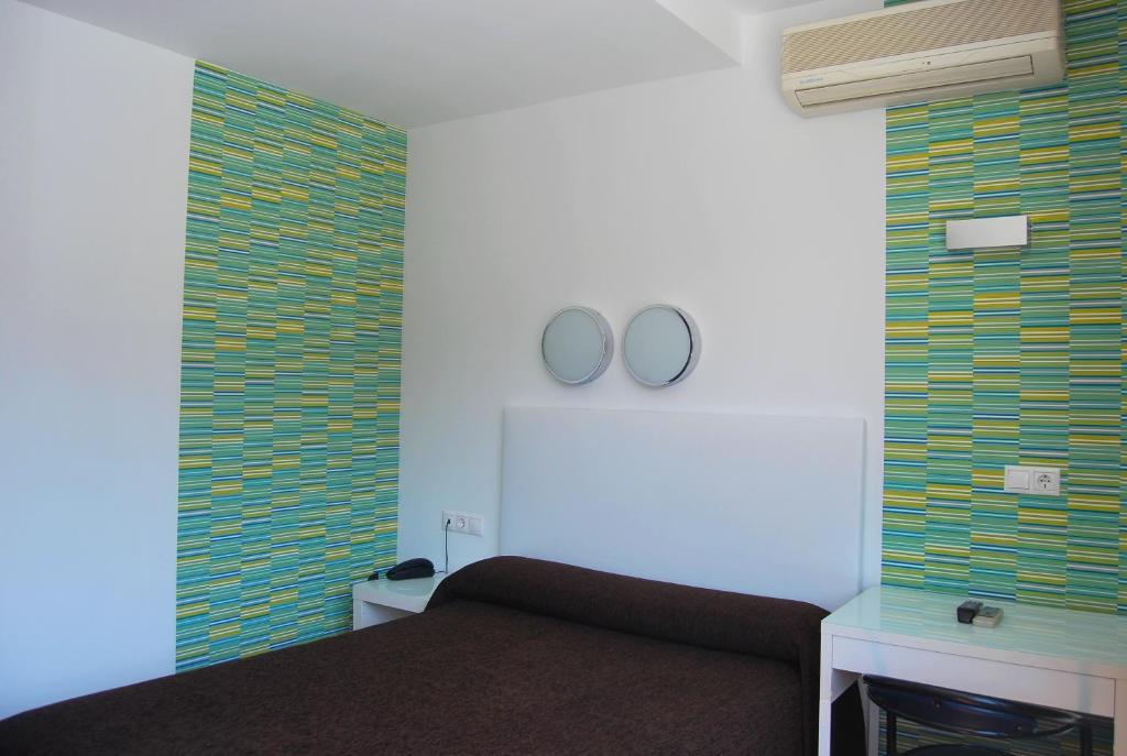 Hostal Restaurante Estacion เฮน ห้อง รูปภาพ